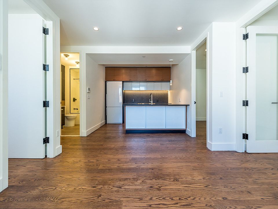 1st image of 191 Hawthorne St #3E