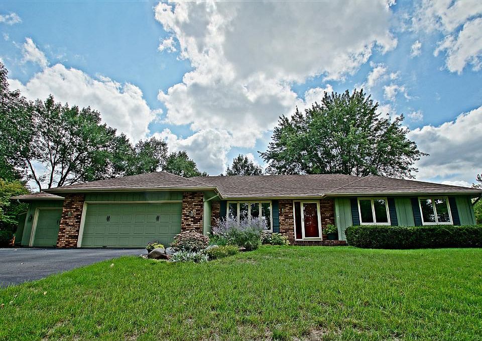 1st image of 14777 Village Woods Dr