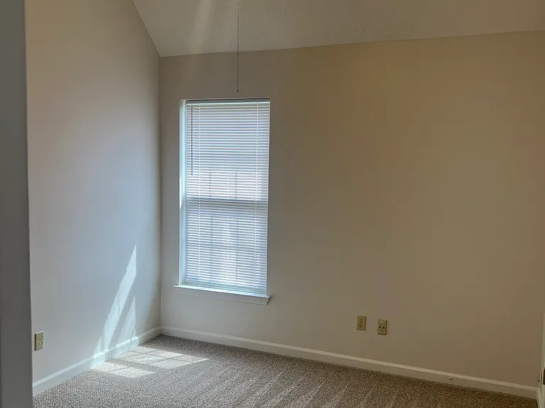 9148 Chimneyrock Blvd — Photo 11