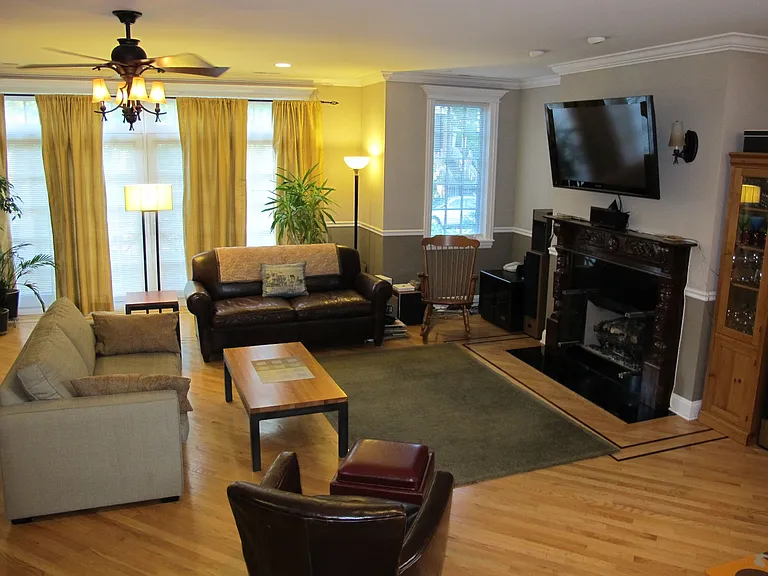 828 W Aldine Ave #3 — Photo 21