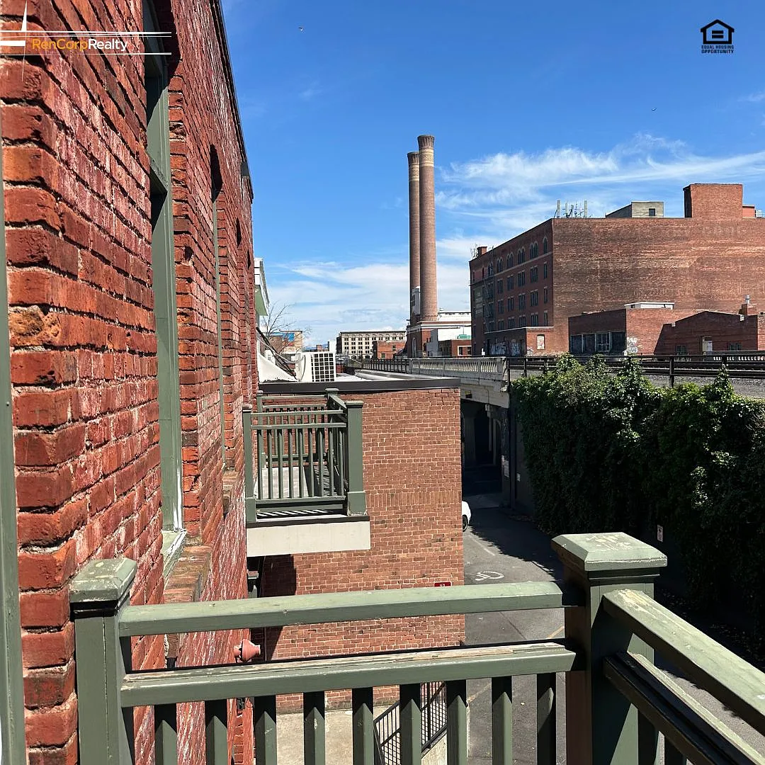 1 bed, 600 sqft, $1,400 — Photo 4