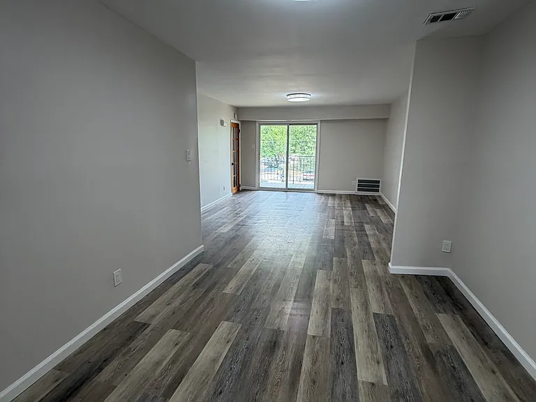 1294 Cooper St #D10 — Photo 1