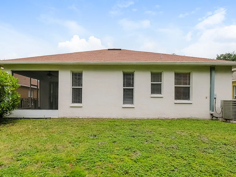 25402 Seven Rivers Cir — Photo 16