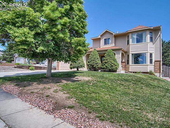 2nd image of 7585 Hickorywood Dr