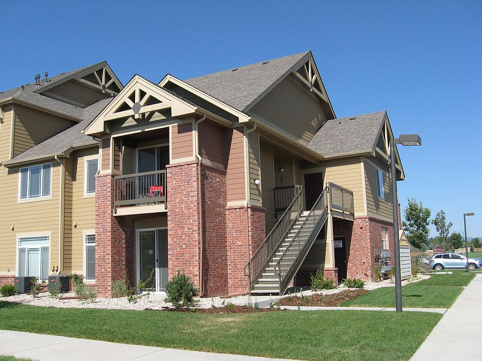 1st image of 2450 Windrow Dr Unit D101
