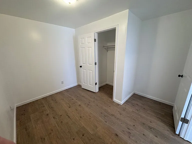 2230 Monroe St — Photo 19