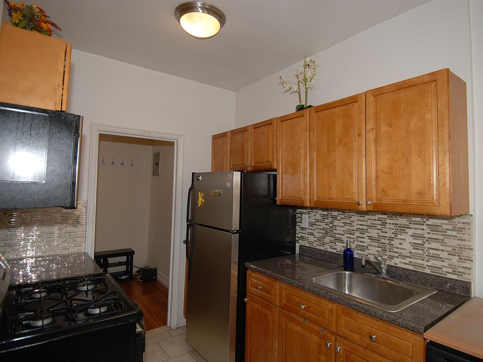 1st image of 764 Brady Ave APT 434