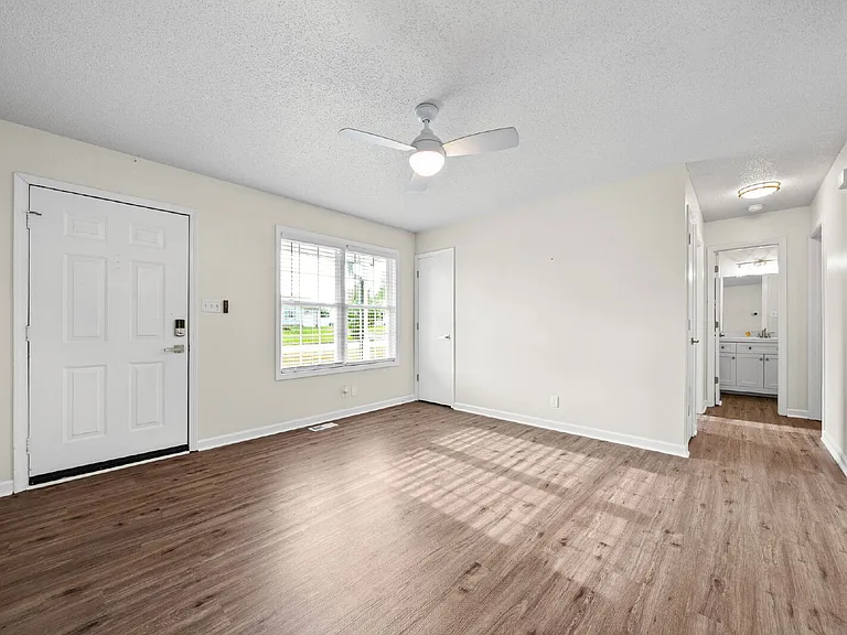 2815 Teakwood Dr — Photo 23