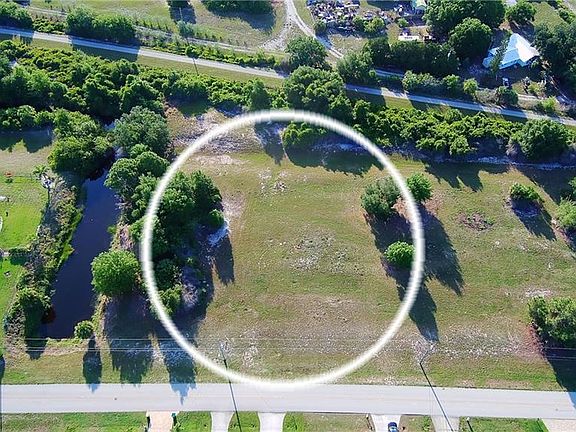 4th image of 923 Boundary Blvd