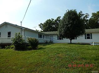 2954 Blue Mines Rd, Saint Clair, MO 63077