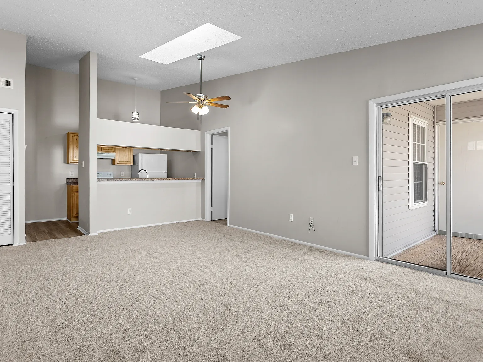 503 Peak Court - 1 — Photo 2