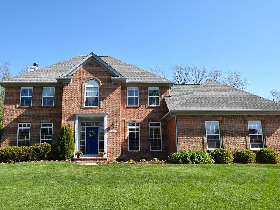 1st image of 2200 Woodview Ln