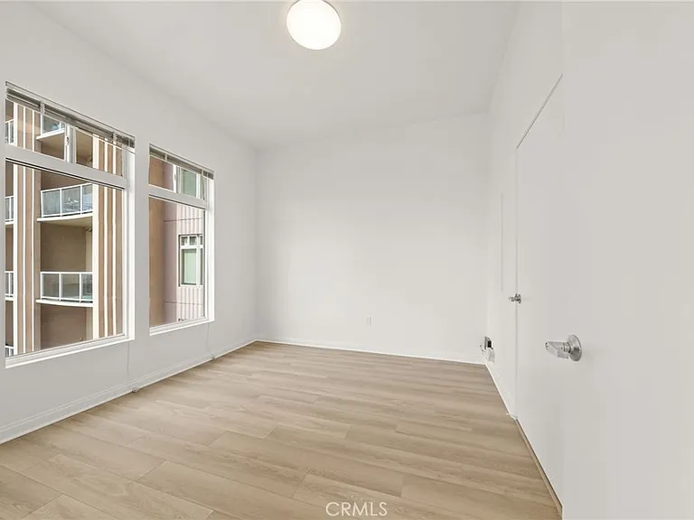 488 E Ocean Blvd #717 — Photo 18