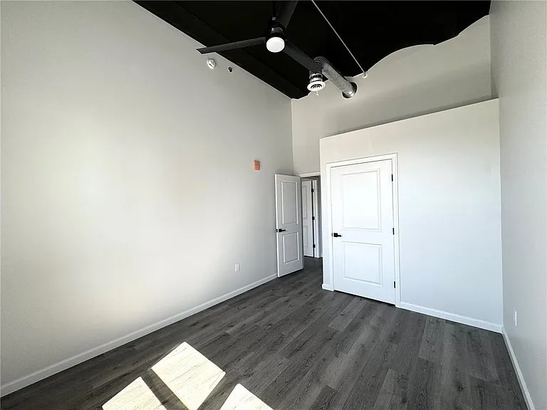 810 Monocacy St #103 — Photo 15