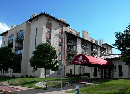 1st image of 805 29th St APT 105