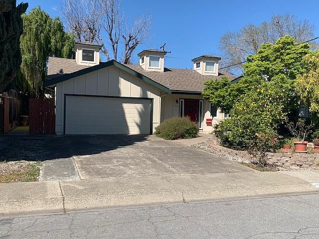 1st image of 1011 Huntingdon Dr