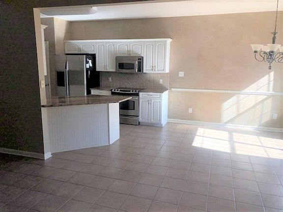 3rd image of 9291 N Fairmont Cir E
