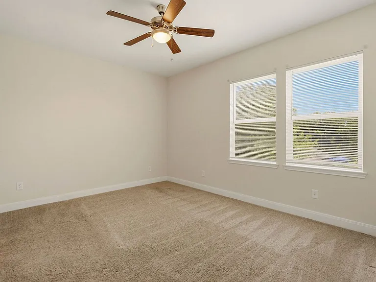 2218 Bringhurst St #B — Photo 22