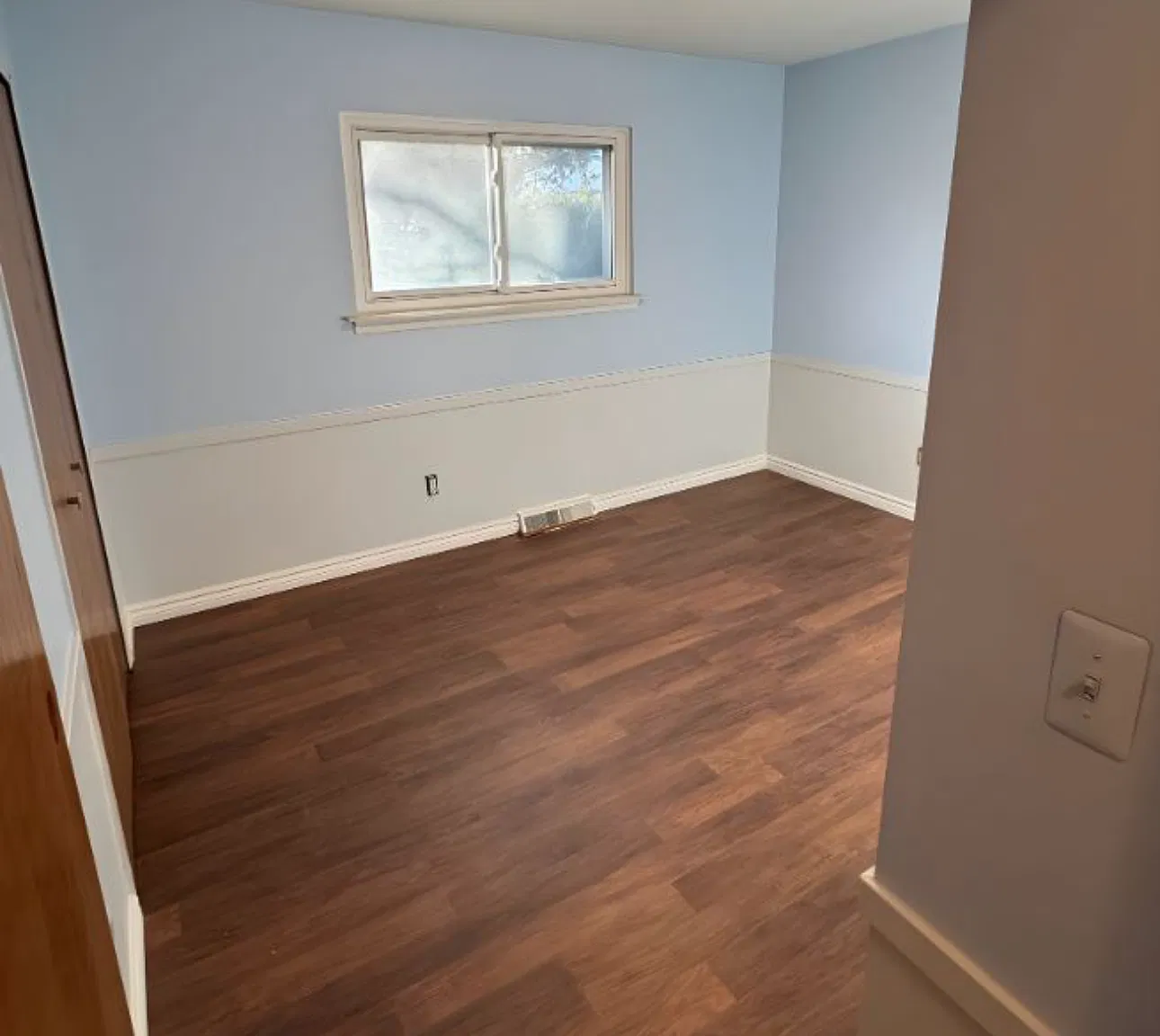 3 bed, 3109 sqft, $2,100 — Photo 1