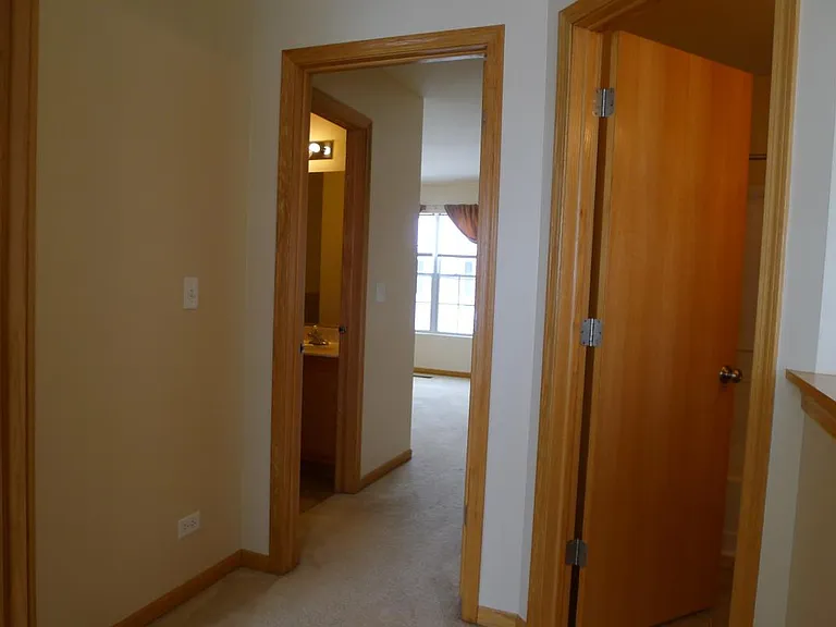 1577 W Turtle Creek Ln — Photo 12