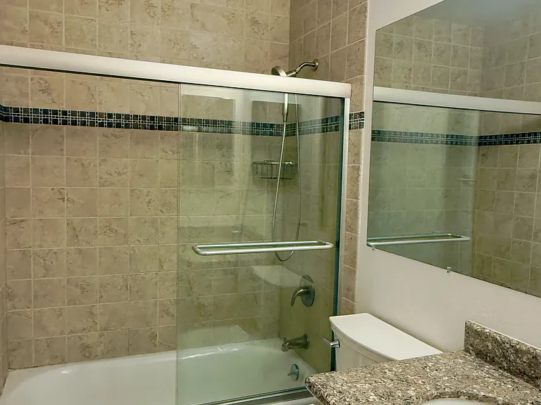 445 Peralta Ave — Photo 4