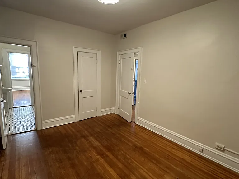 2902 Monument Ave — Photo 6