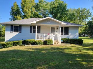 19277 Jewell Rd, Lebanon, MO 65536