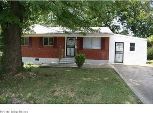 9712 Titan Dr, Louisville, KY 40229