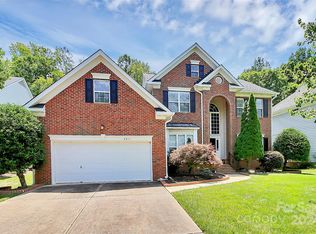 8917 Leitrim Ct, Charlotte, NC 28277