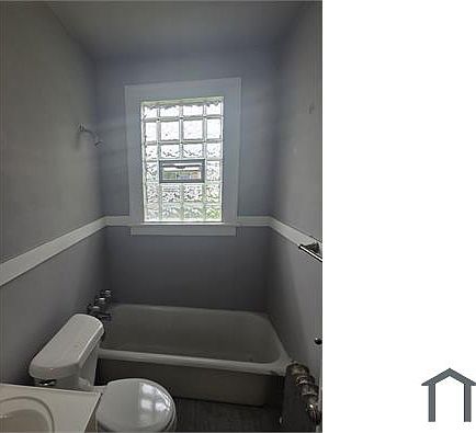 1st image of 9361 Woodside St APT 7