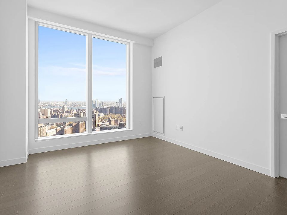1st image of 1 Manhattan Sq #34E
