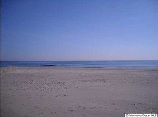 127 Woodland Ln, Avon By the Sea, NJ 07717