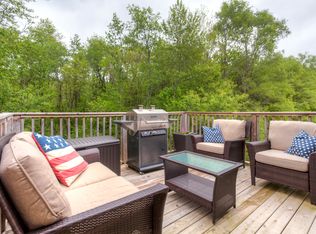 319 Wise Ct NE, Mitchellville, IA 50169