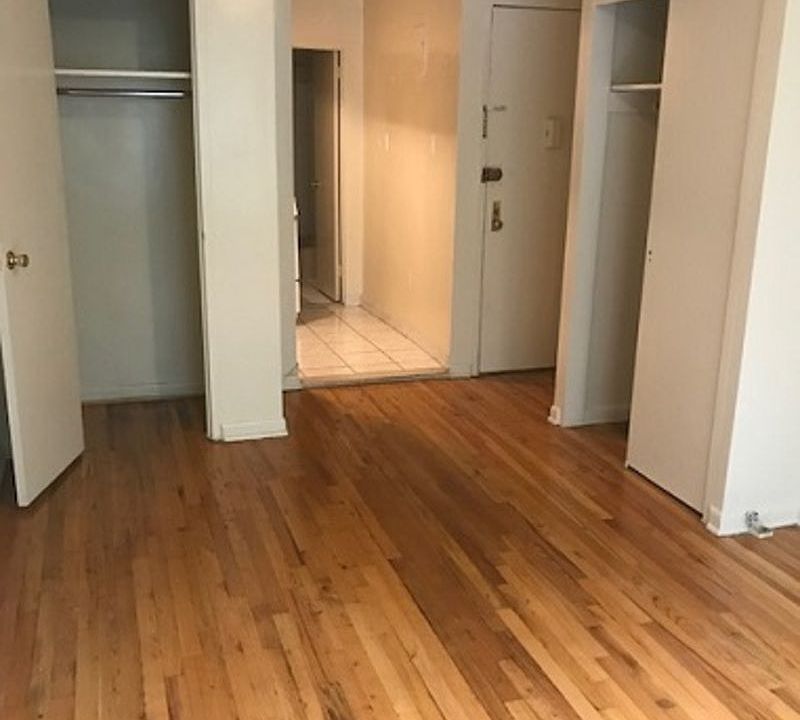 2nd image of 340 E 85th St APT 2A