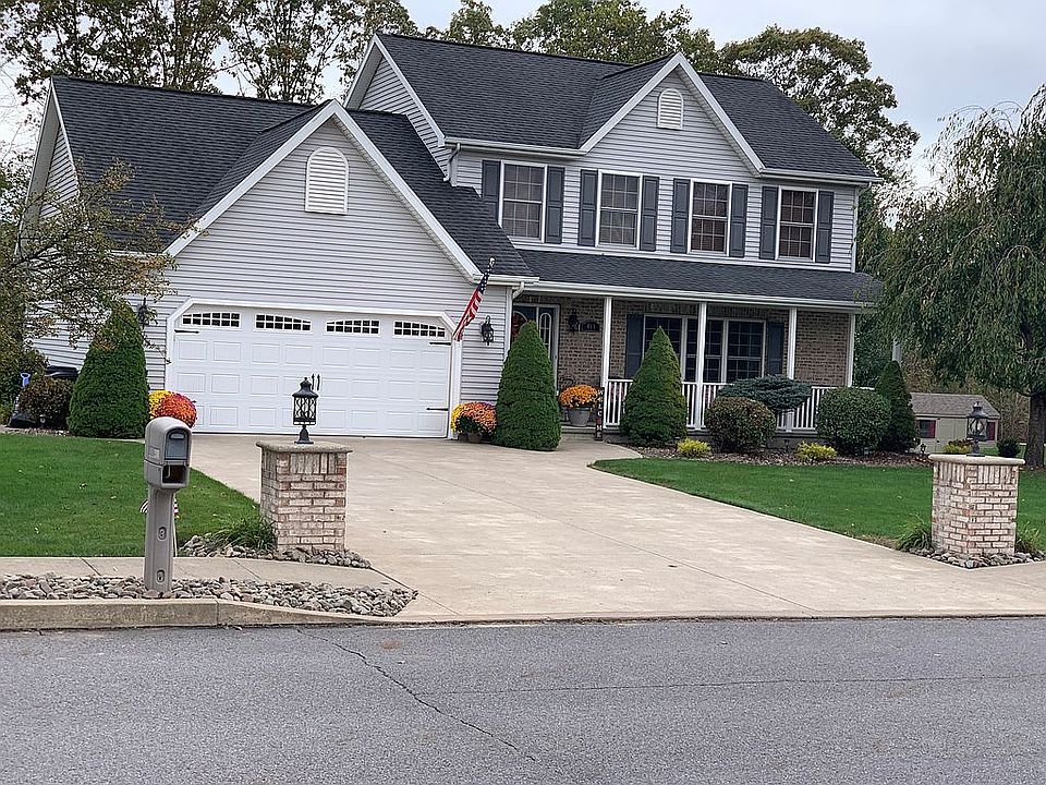 New garage door& roof 2019