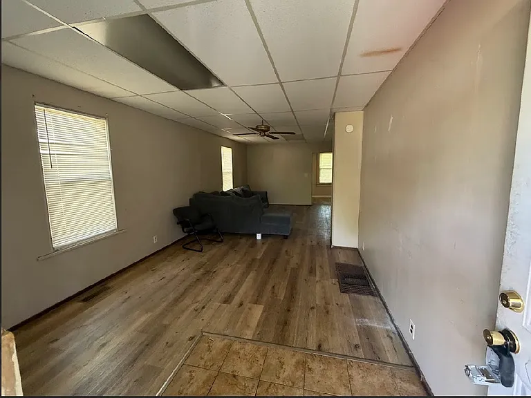 2804 W Humboldt St — Photo 4