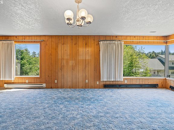 4th image of 63533 Flanagan Rd