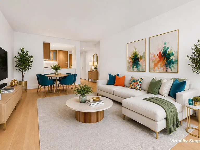 210 Warren St #5Q — Photo 4