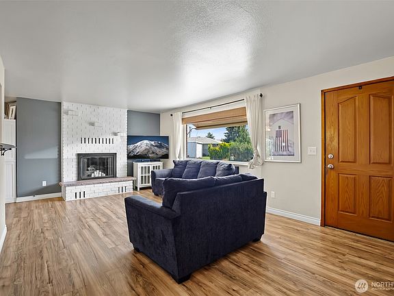 5th image of 4905 Bristol Way