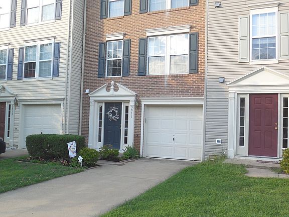 2nd image of 3911 Fountain Bridge Ct