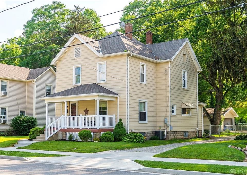 1st image of 409 N Cherry St
