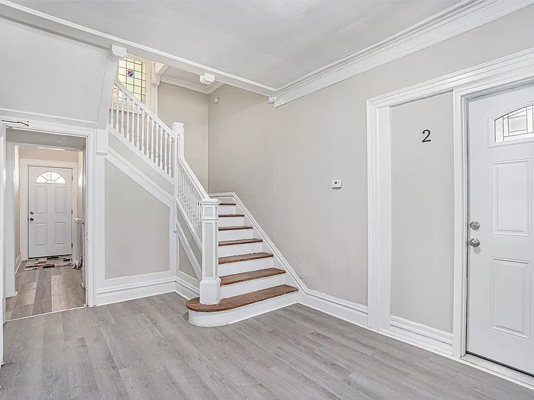 258 Capital Ave NE #3 — Photo 10