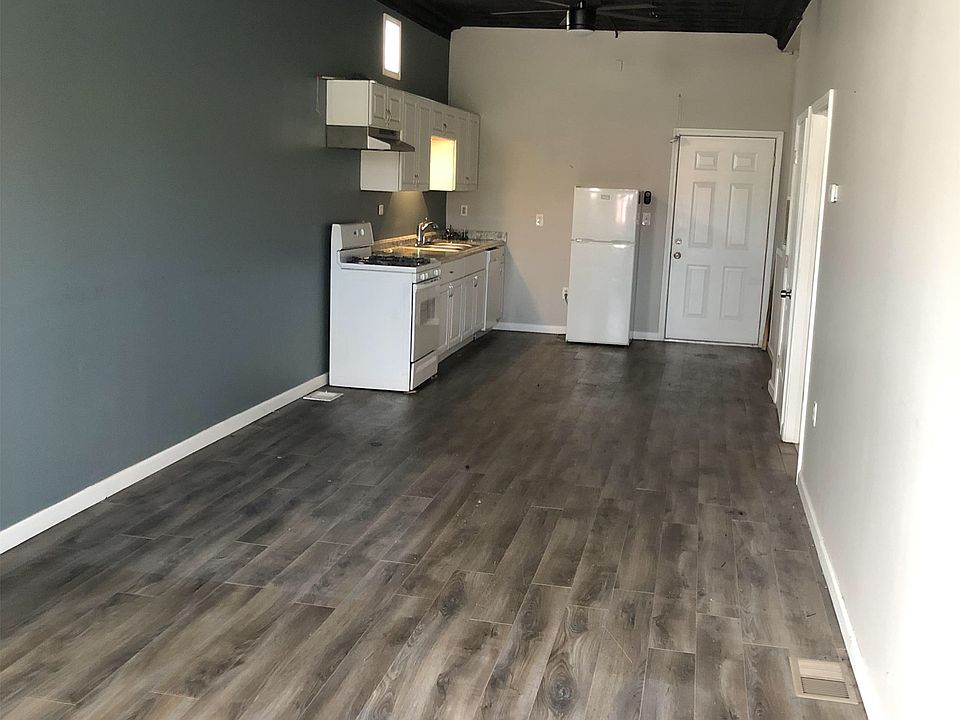 Living room / Kitchen