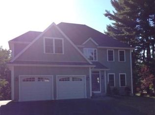 4 Paul Revere Rd, Auburn, MA 01501