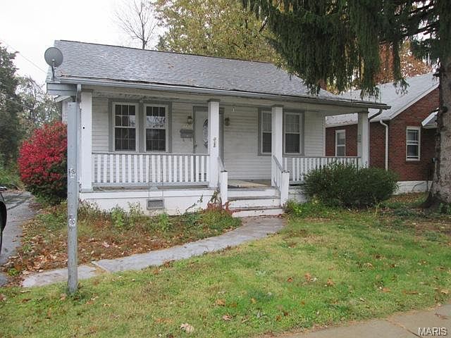 1st image of 8666 North Ave