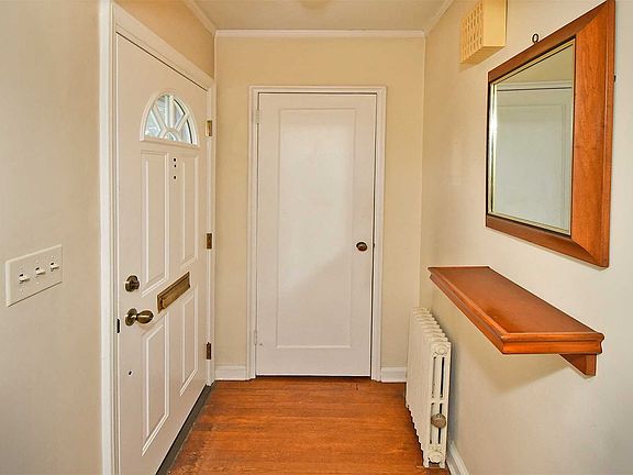 2nd image of 550 7th Ave