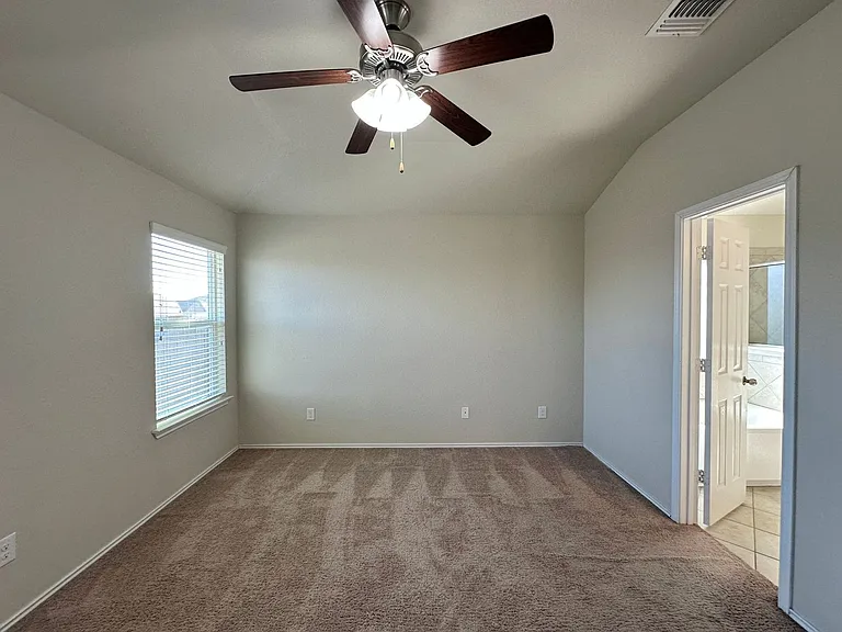 702 Deborah Kay Dr — Photo 13