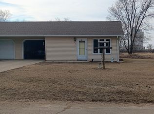 851 N Larson St, Appleton, MN 56208