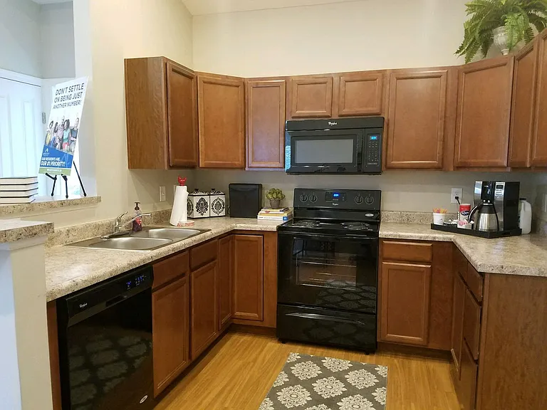 Village at Gantz Meadows 7131 — Photo 6