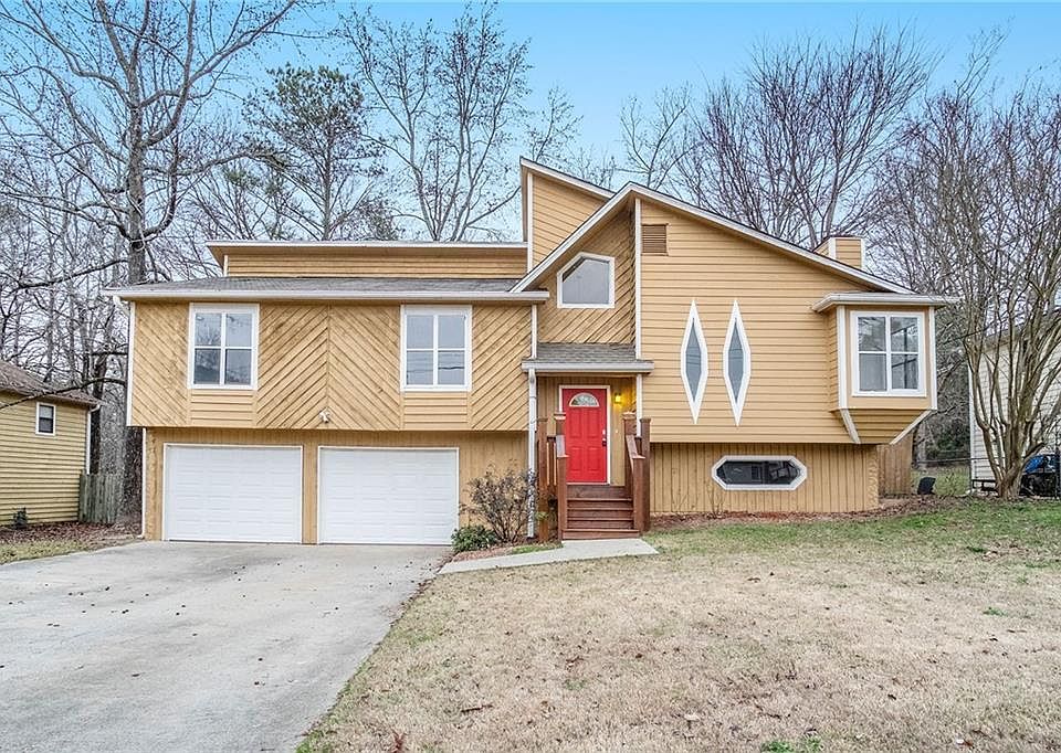 1st image of 3405 Revere Cir